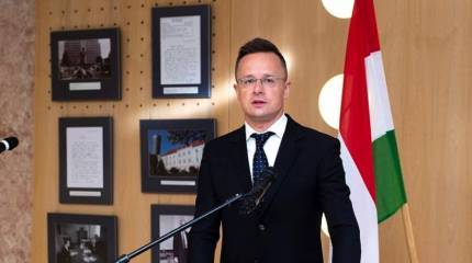 Глава МИД Венгрии приехал в Белоруссию обсудить в том числе конфликт на Украине