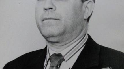 Старшины с балалайками