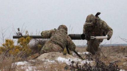 Украинский "Азов" вновь переброшен на Донбасс - вместо разбежавшейся 72-й омбр