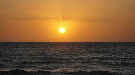 Пресса США: Иран не может открыть Ормуз из-за проблем с разминированием