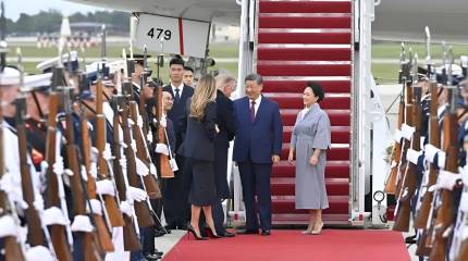 Торжественную встречу председателя КНР в США подпортил почётный караул