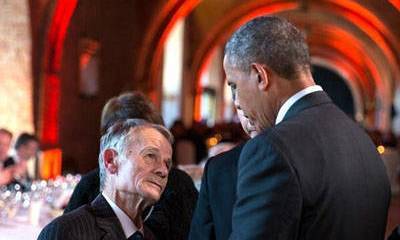 Фотоклеймо: встреча раба и господина