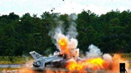 В США разбился  F-16