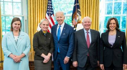 В США потребовали от украинки - члена Конгресса Спартц смягчить критику Украины и Зеленского