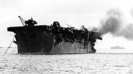 У побережья США обнаружен радиоактивный авианосец