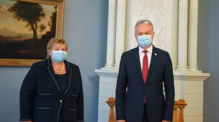 На фоне угрозы белорусских санкций президент Литвы призвал премьера Норвегии повысить объём поставок СПГ через Клайпеду