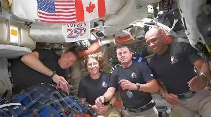 В ходе лунной миссии Artemis II впервые состоялся сеанс связи экипажа с МКС