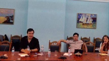 Саакашвили заявил, что в ближайшее время Украина будет "восстанавливать законность на линии разграничения"