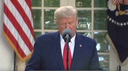 «Они прислали нам очень большой самолёт»: Трамп рассказал о помощи от России