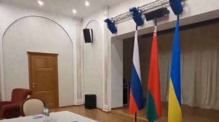 Африканская миссия предлагает Киеву и Москве сесть за стол переговоров без вывода российских войск