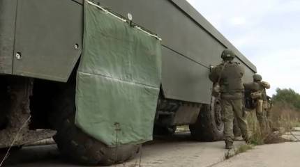 Минобороны РФ показало стрельбы БРК «Бастион» в навесных комплектах снижения заметности