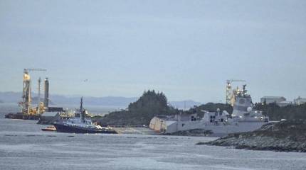 Норвегия потеряла фрегат ВМС "Хельге Ингстад" из-за столкновения с танкером