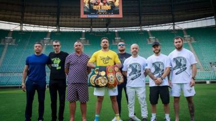 Украинский боксер Александр Усик заявил о планах участвовать в президентских выборах