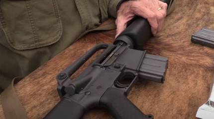 Переделанный немецкий автомат STG-44 в качестве винтовки M16: натовское оружие в советском кинематографе