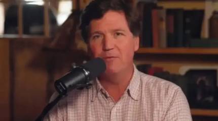 Такер Карлсон: Любой, кто требует от США прямого вмешательства в конфликт с Ираном, – поджигатель войны