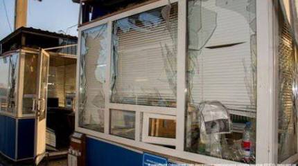 Бои на КПП "Мариновка", в Снежном и обстрелы Донецка