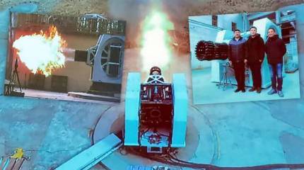 Китай начал испытания новой 20-ствольной зенитной артиллерийской установки