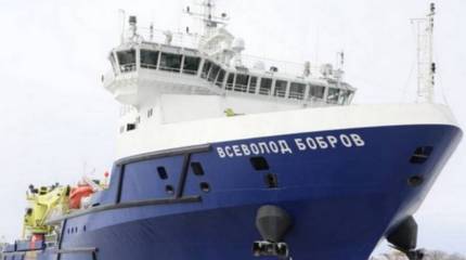 Совершившее межфлотский переход судно тылового обеспечения «Всеволод Бобров» прибыло в Новороссийск