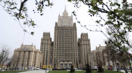 Захарова прокомментировала решение Швейцарии поддерживать санкции против России