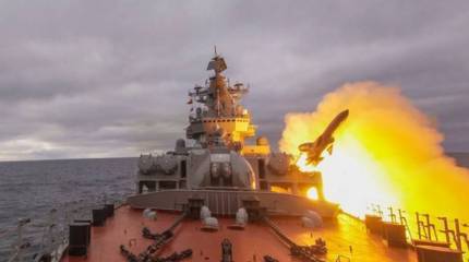 В Сети появилось видео ракетных стрельб крейсера «Маршал Устинов»