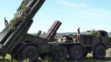 Киев объявил о повышенной готовности РСЗО в зоне конфликта на Донбассе