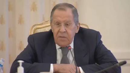 Лавров: Насквозь прогнившая киевская верхушка боится, что её сметут на второй день после заключения мира