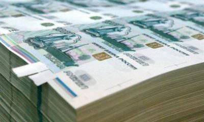 Америка будет покупать арабскую нефть за рубли