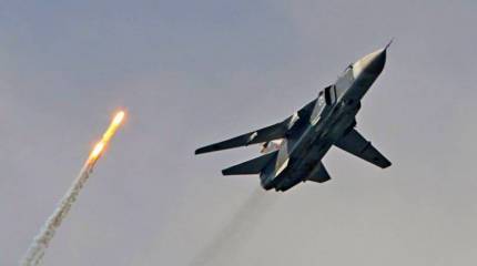 ВКС РФ прицельном ударом похоронили боевиков в пещере скалы