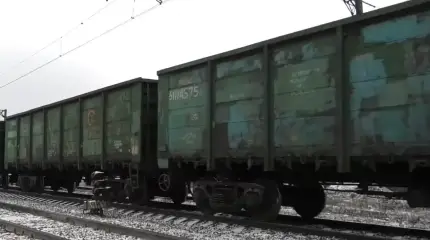 Украинские медиа: возможная причина схода с рельсов товарного поезда – удар БПЛА