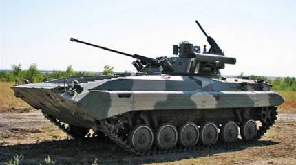 Новая партия боевых машин пехоты БМП-2М с боевым модулем «Бережок» поступила на вооружение Минобороны