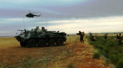 Каспийские морпехи проводят учения в Дагестане