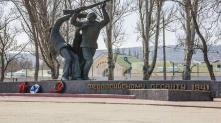 Крымские впечатления. Равнодушная серость бытия