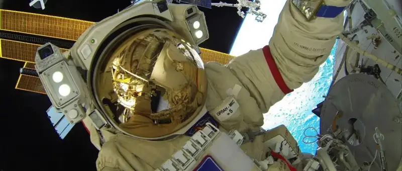 Из космических извозчиков в космические мусорщики