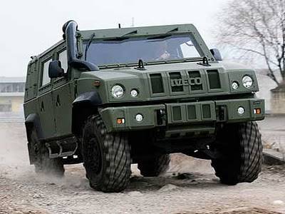 Le ministère de la Défense achètera plus d'un millier et demi de véhicules blindés italiens