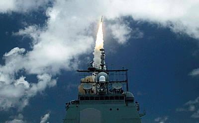 SM-3 anti-missile: più, più veloce, più preciso