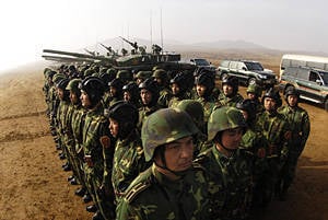 Китай готовится к ведению боевых действий в Гималаях