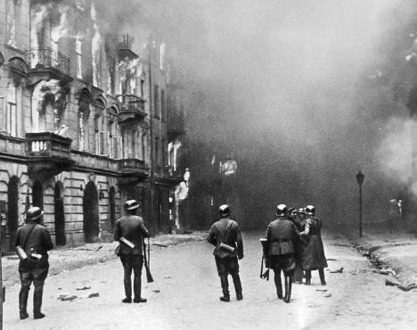 9 월의 폴란드 패배에 대한 해의 1939
