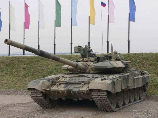 탱크 T-90CA