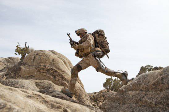 New exoskeleton gives soldiers extra strength and speed