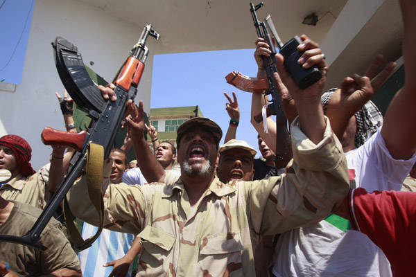Триполи был сдан командующим западным сектором обороны