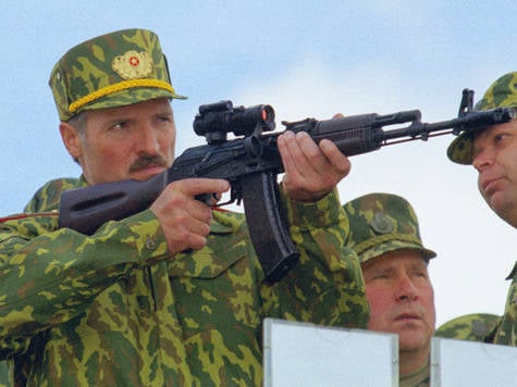 Александр Лукашенко отреагировал на "грозу" с Запада