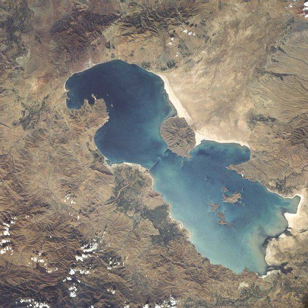 पेंटागन: ईरान को एक क्रांति की उम्मीद है। अज़रबैजानी "मानचित्र" की सक्रियता