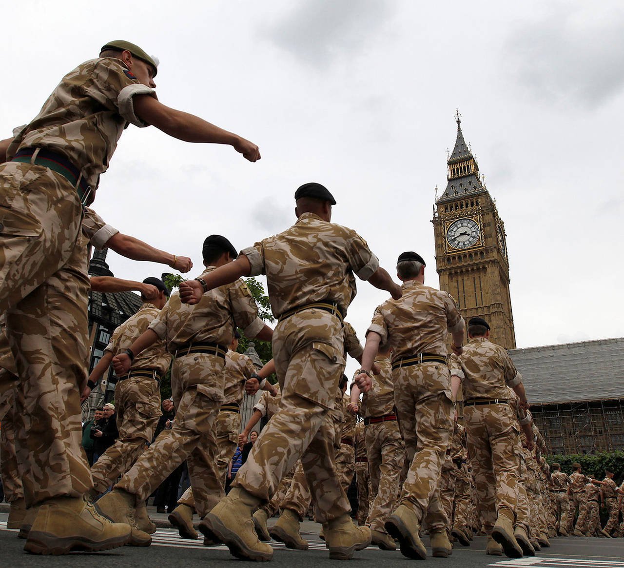 Вооружённые силы Британии приходят в упадок