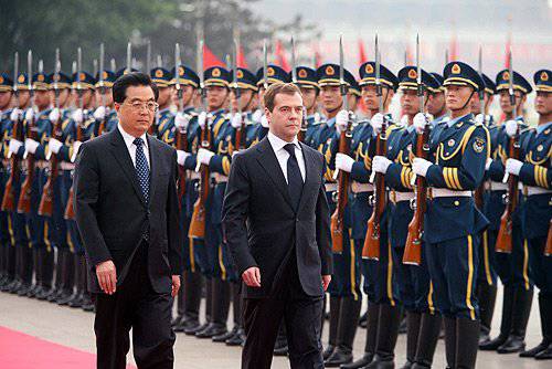 Militärtechnische Zusammenarbeit der Russischen Föderation und der Volksrepublik China: Realitäten und Perspektiven
