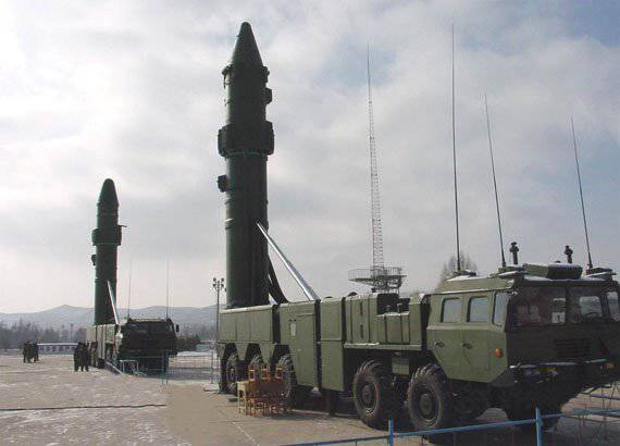 Mobile missile systems DF-21C deployed in central China