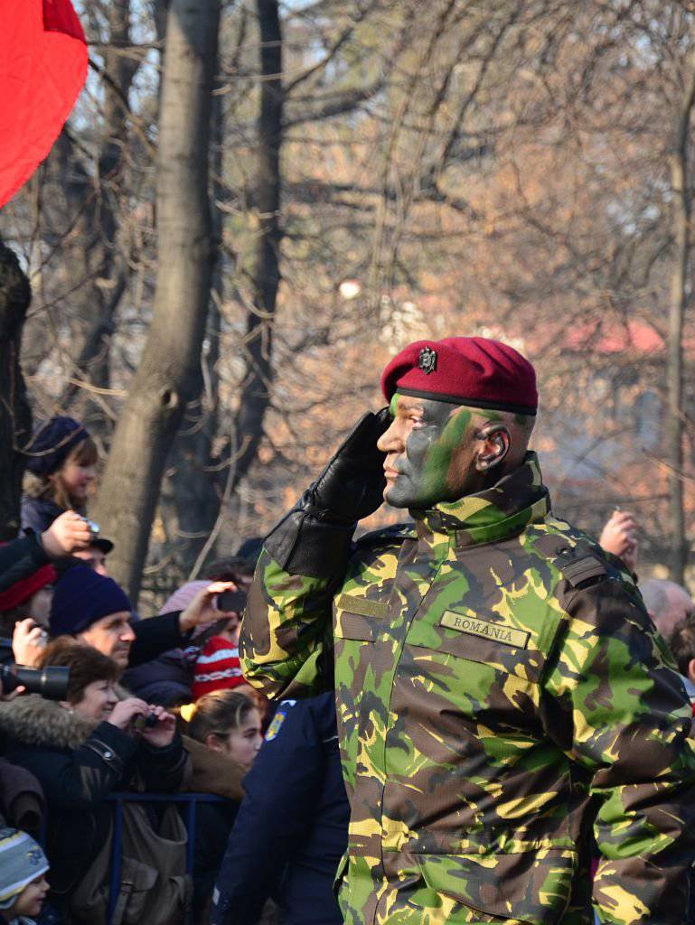 Vojenská přehlídka v Bukurešti (FOTO)