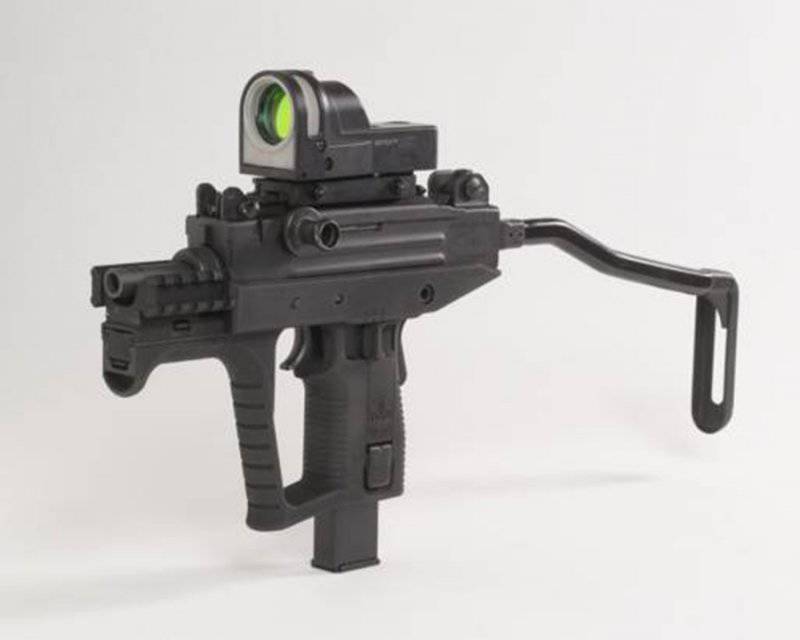 Uzi Pro пистолет-пулемет