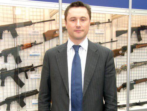 До конца 2012 года запланирован выпуск новейшего российского пистолета Strike
