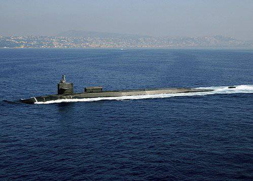各国向印度洋发送了一艘带有巡航导弹的原子潜艇