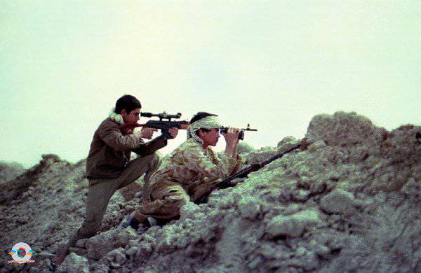 Guerra Irã-Iraque. H. 3